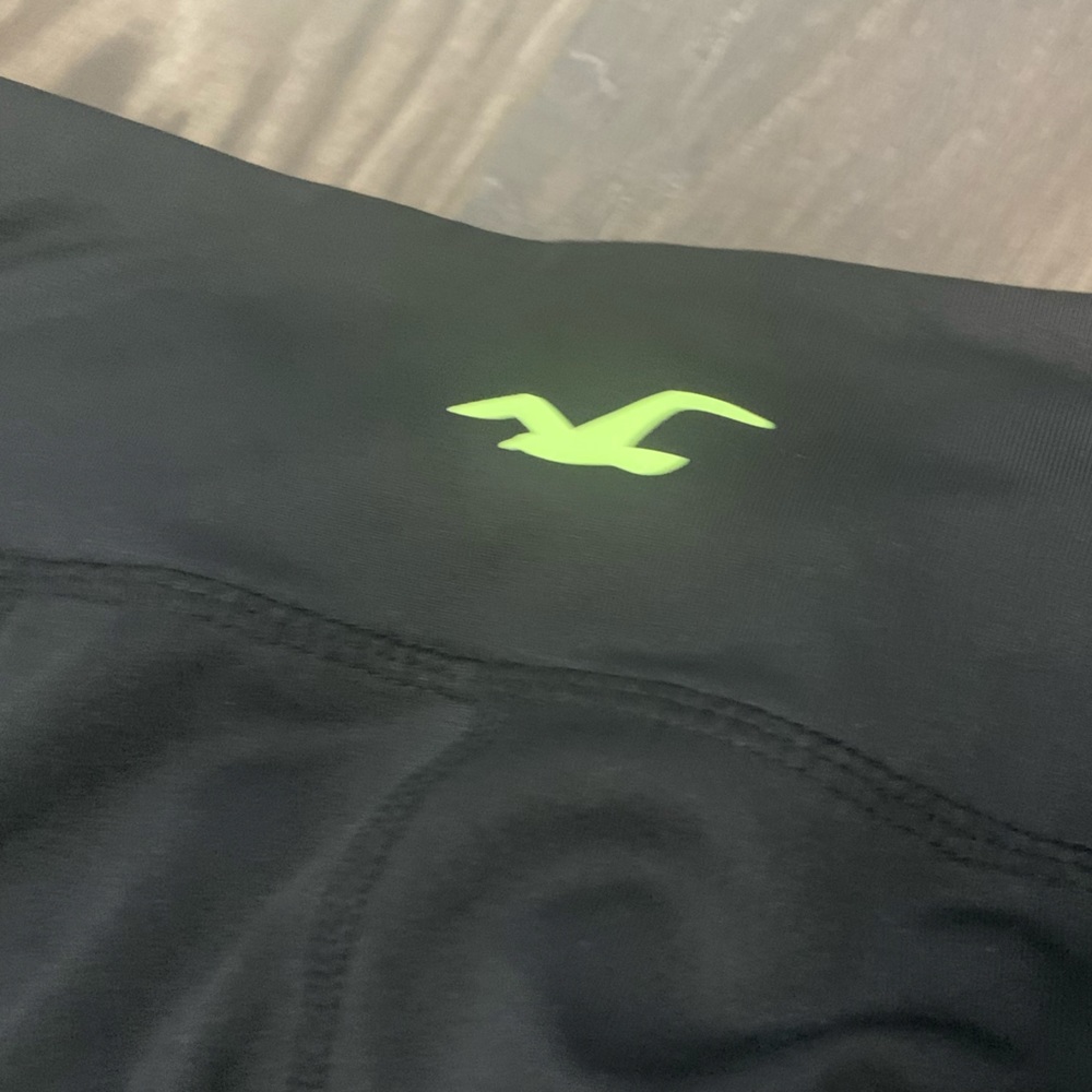 Women’s Black Hollister Mesh Leggings - Picture 2 of 6